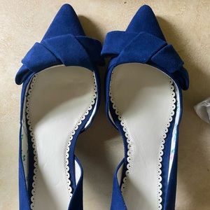 NEVER WORN! Blue suede kitten heels